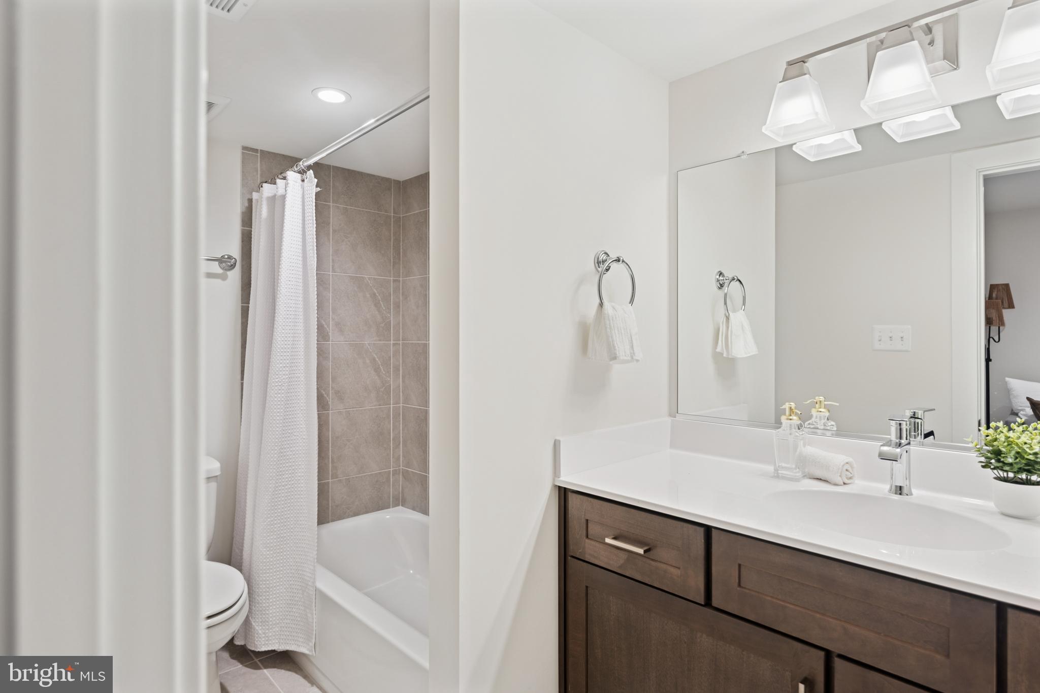 SABRINA PARK - Residential