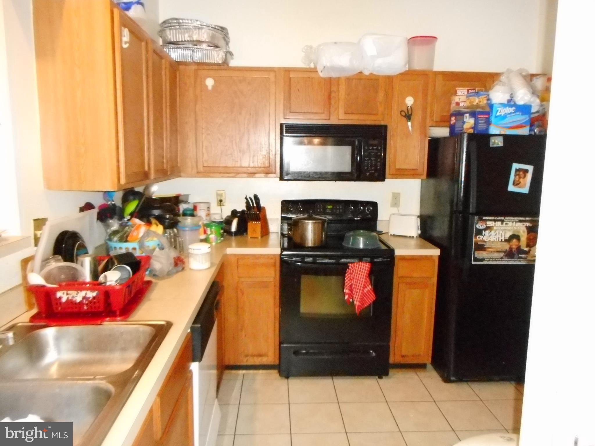 DEVON COURT - Residential