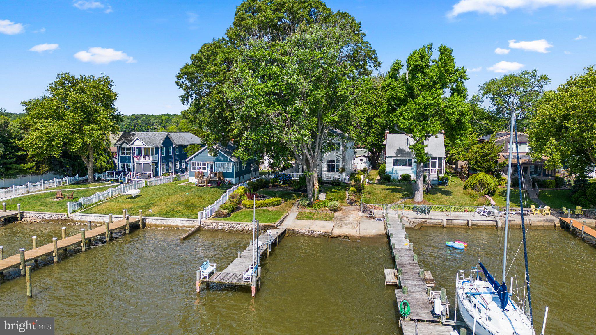 OLIVER BEACH - Residential