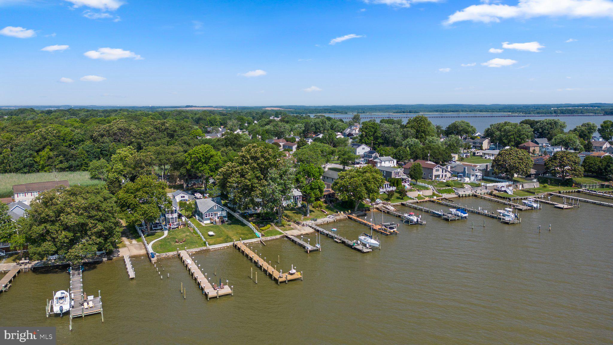 OLIVER BEACH - Residential