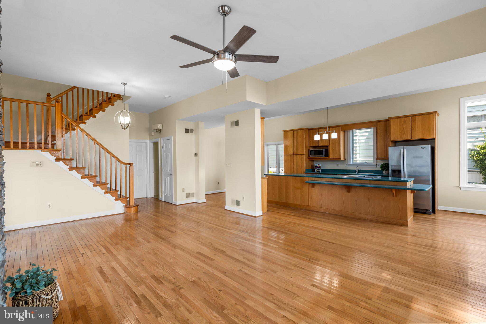 OLIVER BEACH - Residential