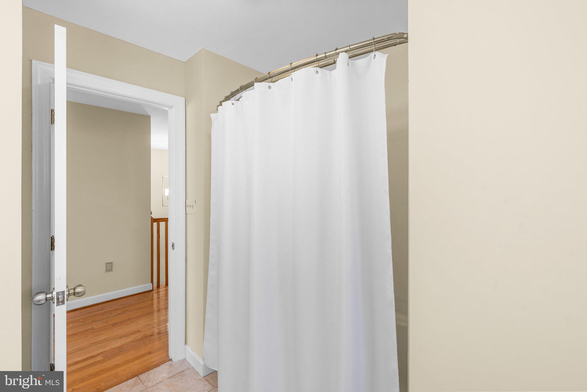 OLIVER BEACH - Residential