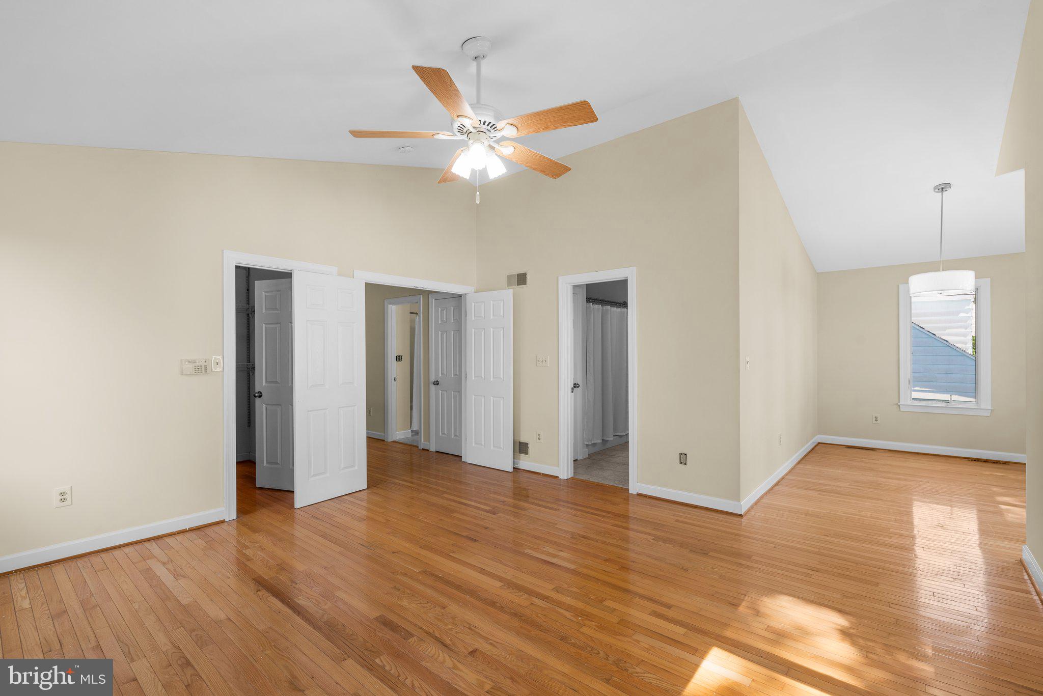 OLIVER BEACH - Residential