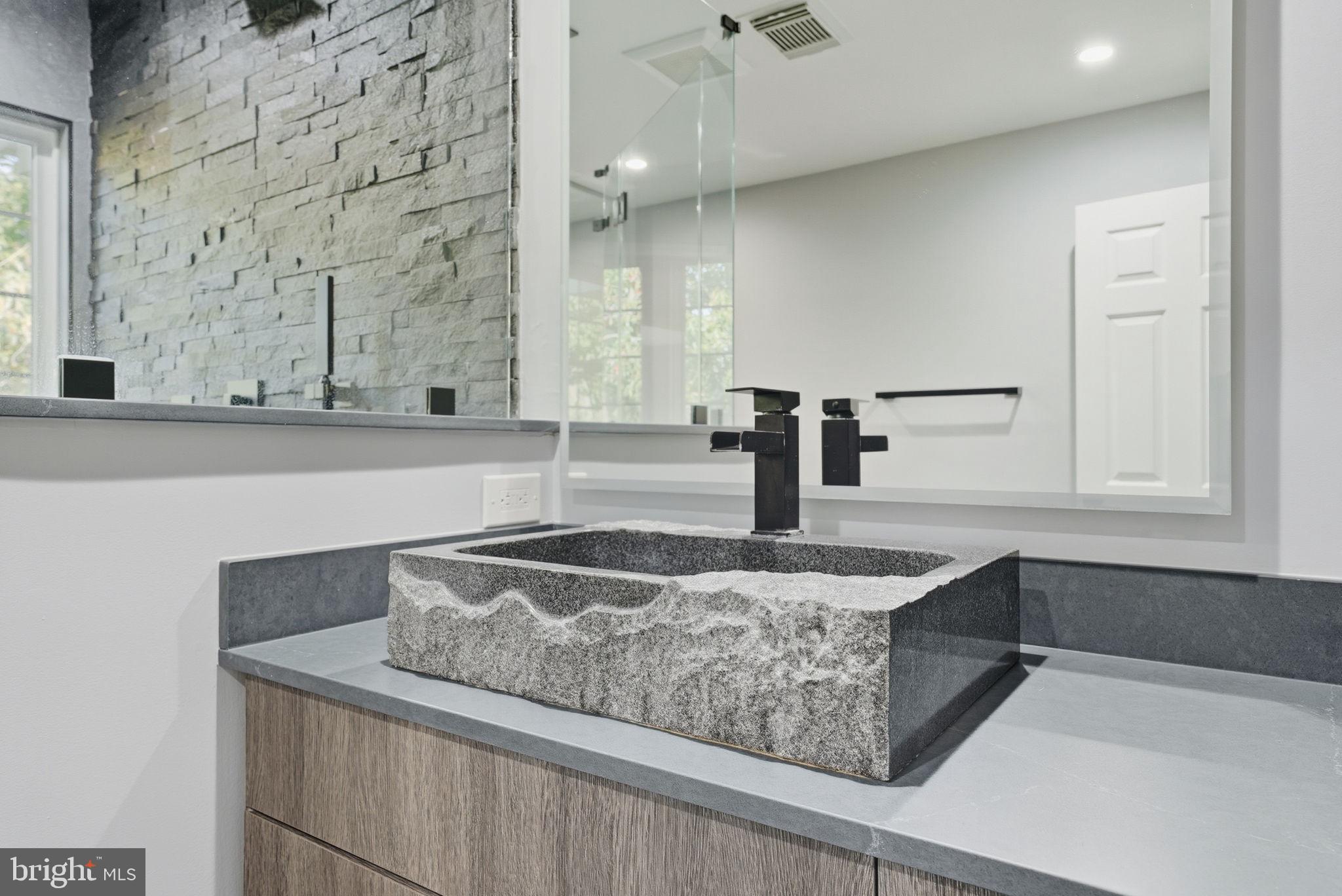 GREAT FALLS CHASE - Residential