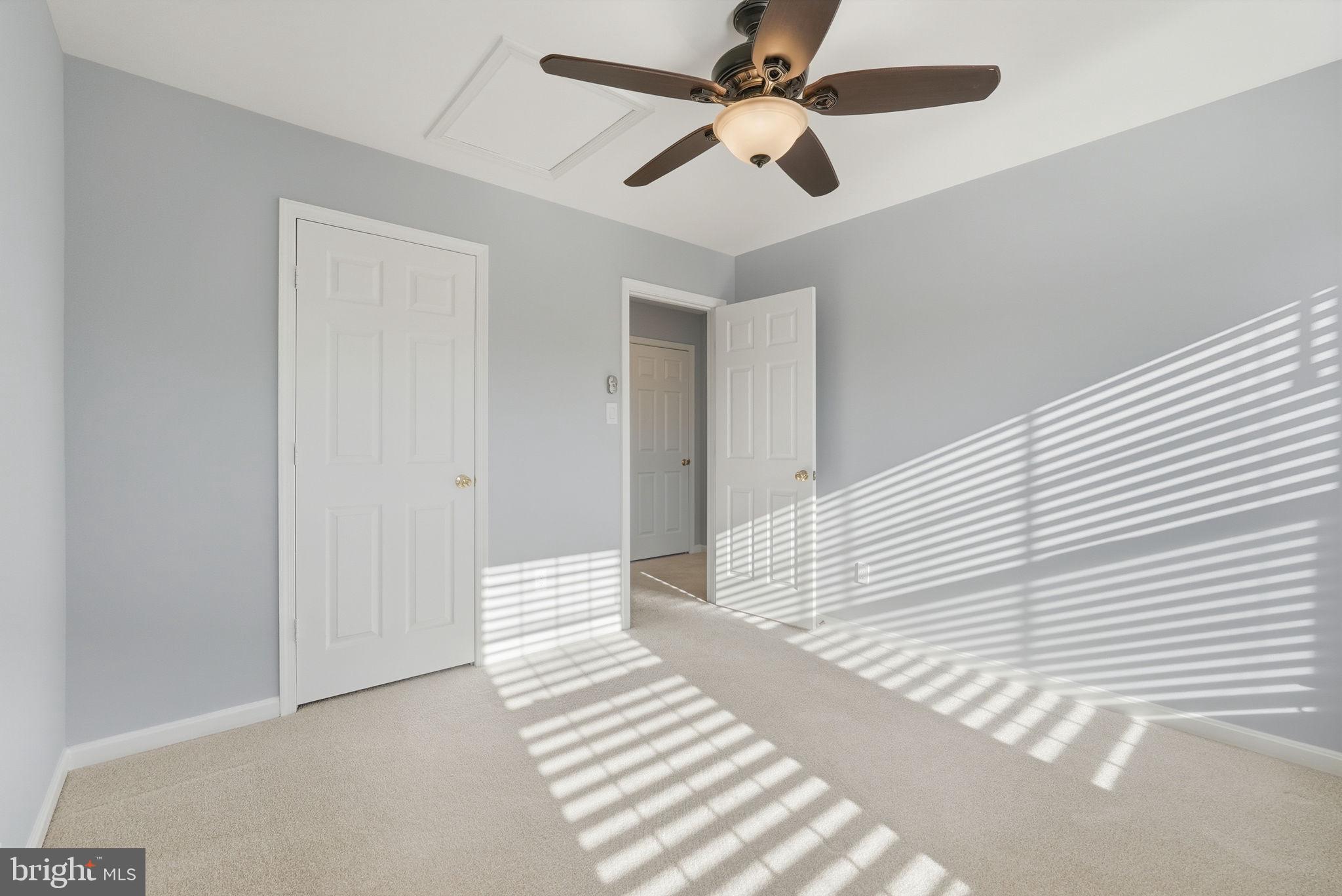 GREAT FALLS CHASE - Residential