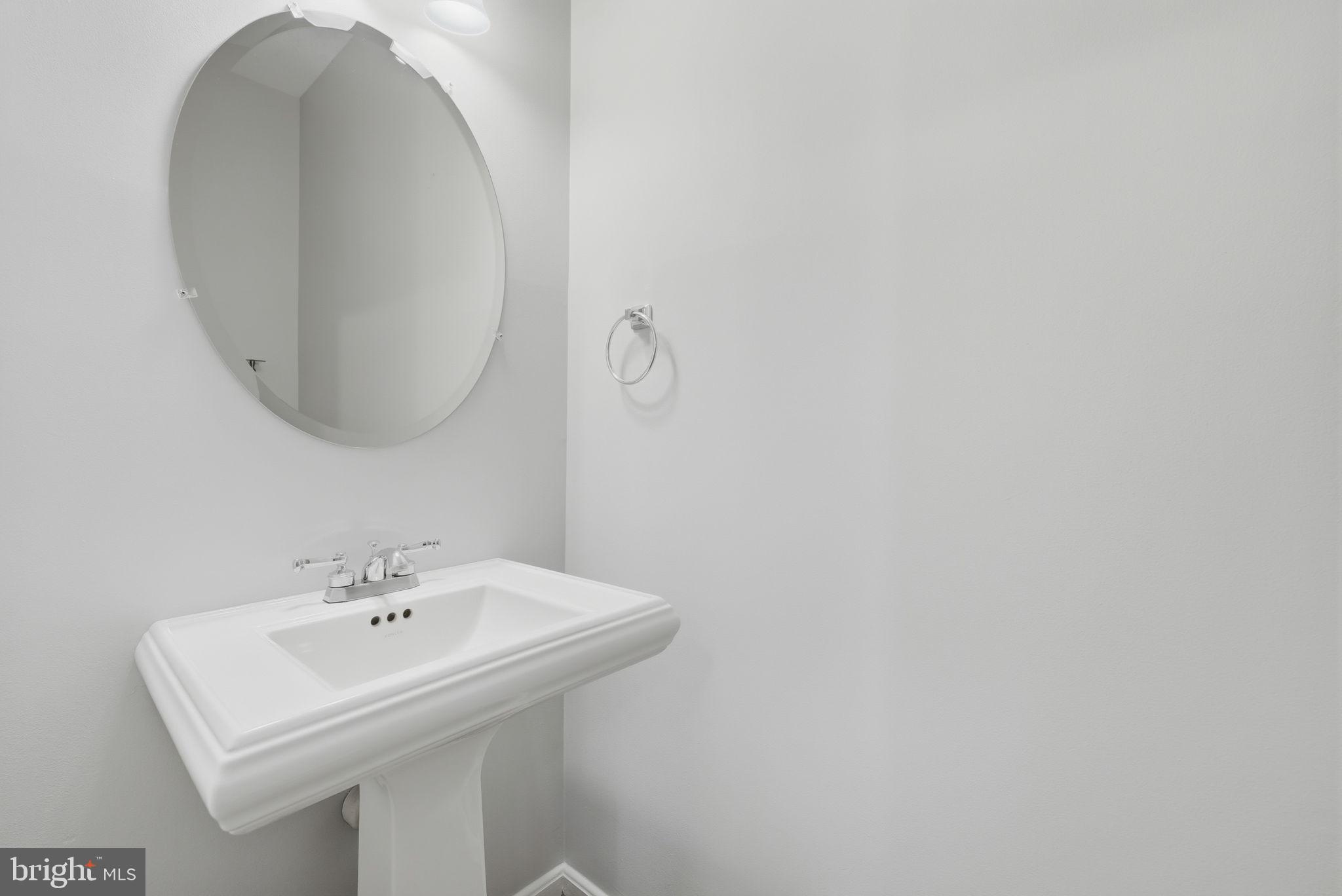 GREAT FALLS CHASE - Residential