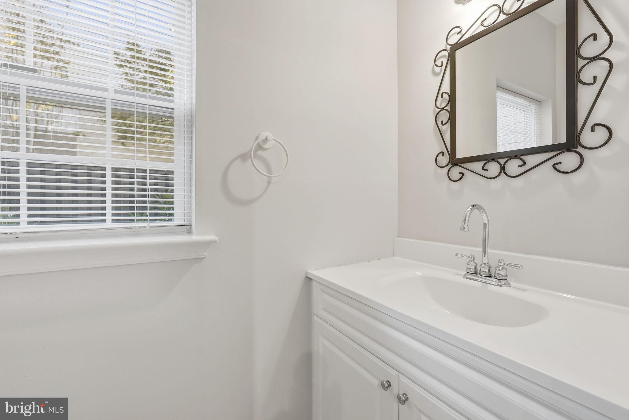 GREAT FALLS CHASE - Residential