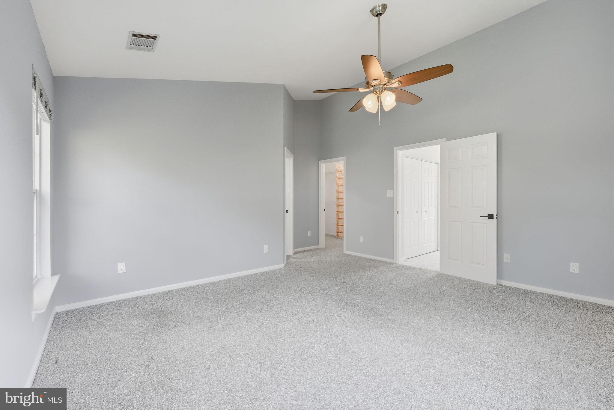 GREAT FALLS CHASE - Residential