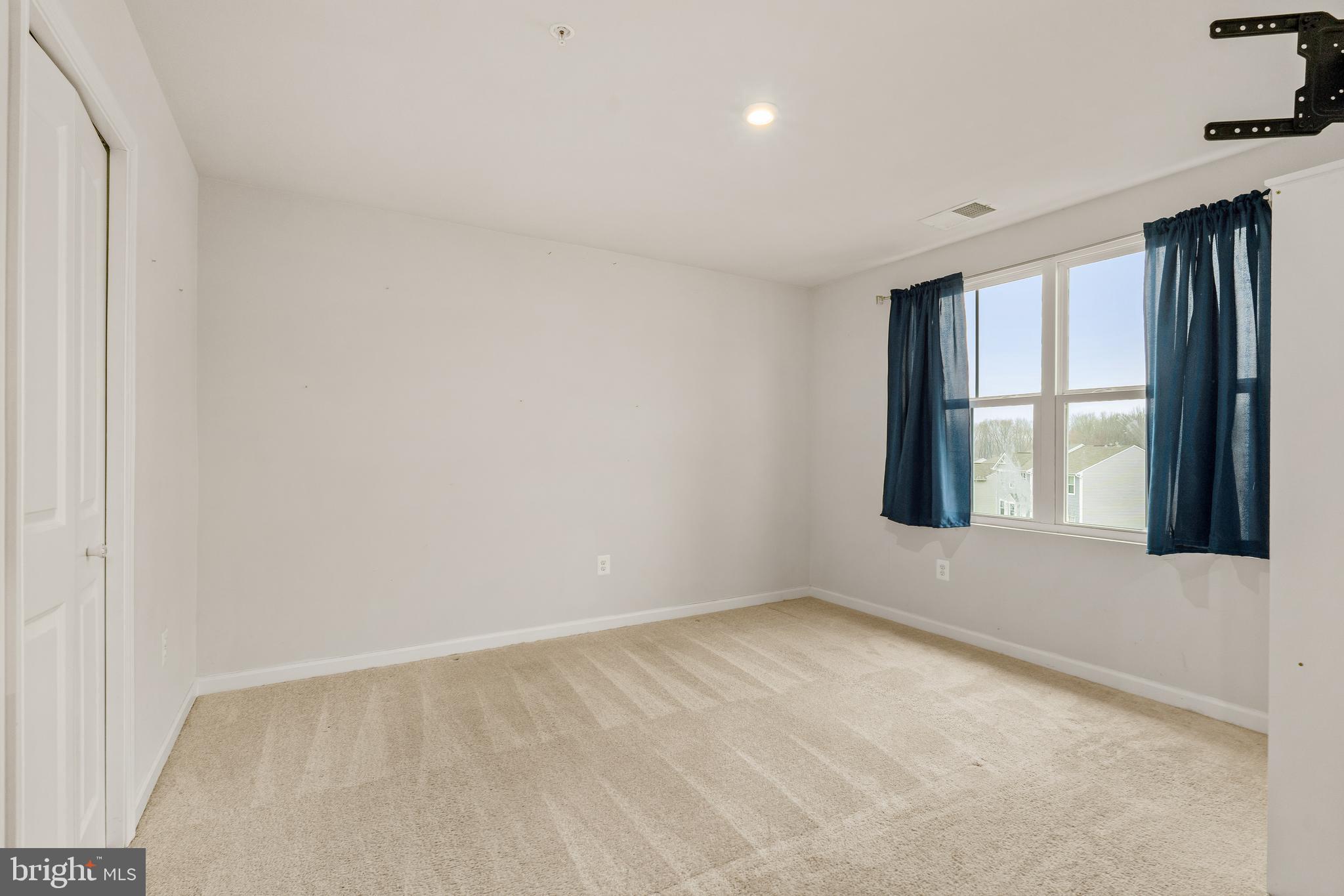 RIDGELY FOREST - Residential