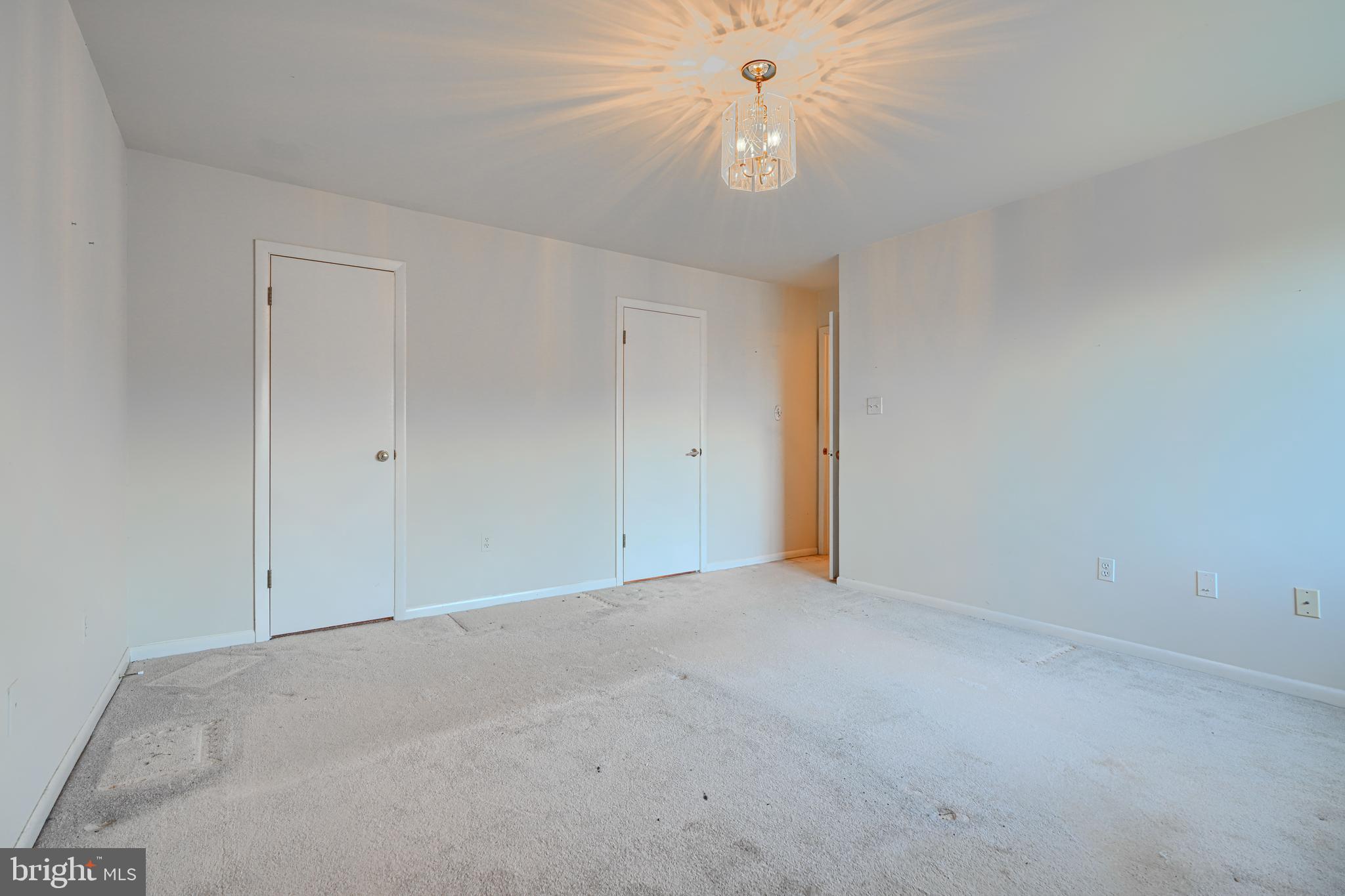 PERRY HALL - Residential