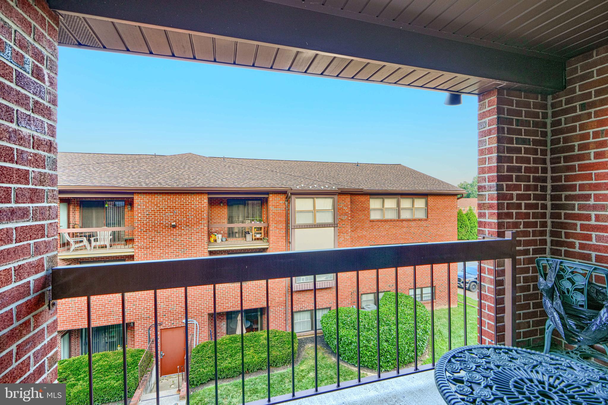 PERRY HALL - Residential