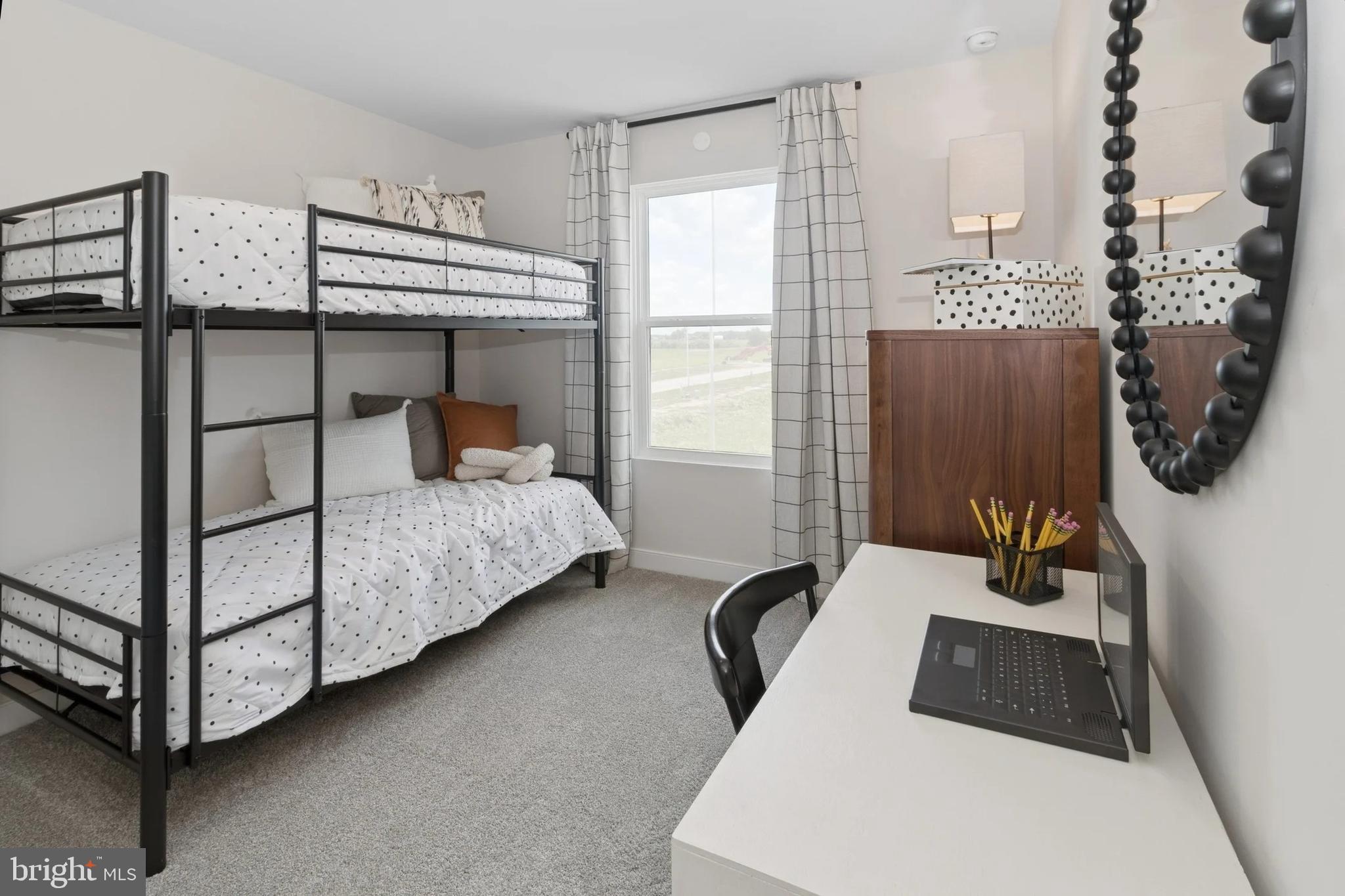 LIBERTY RUN - Residential