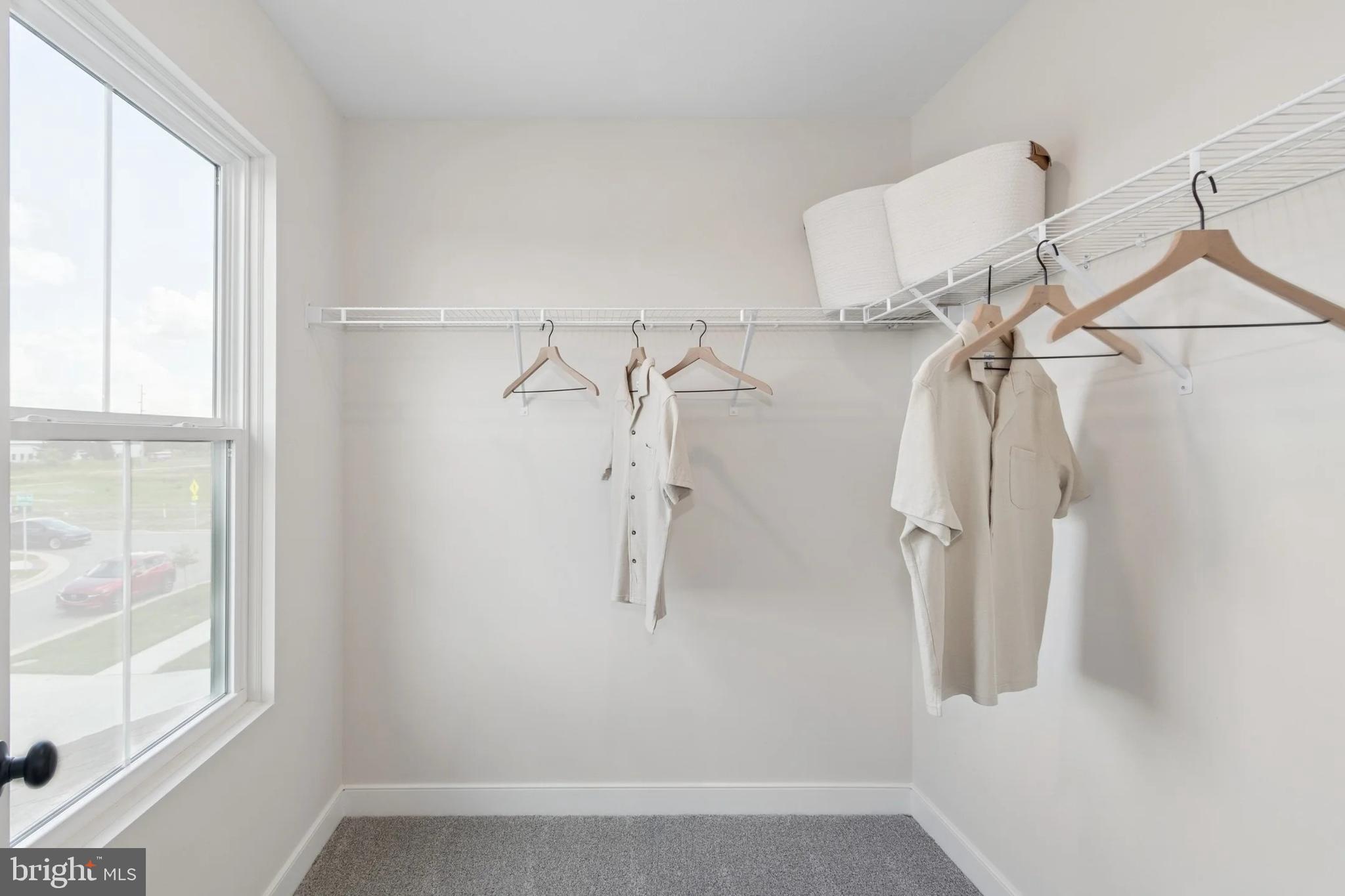 LIBERTY RUN - Residential