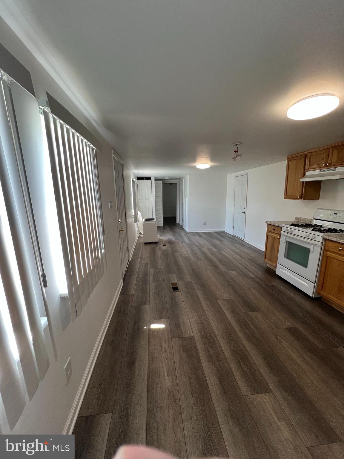 21 CEDARWOOD