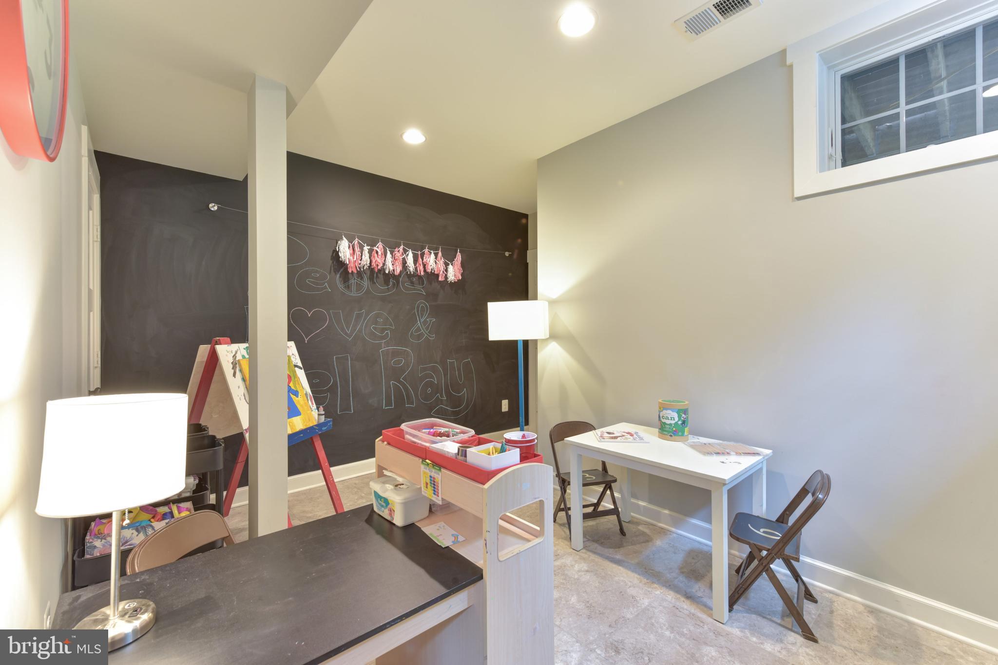 DEL RAY - Residential