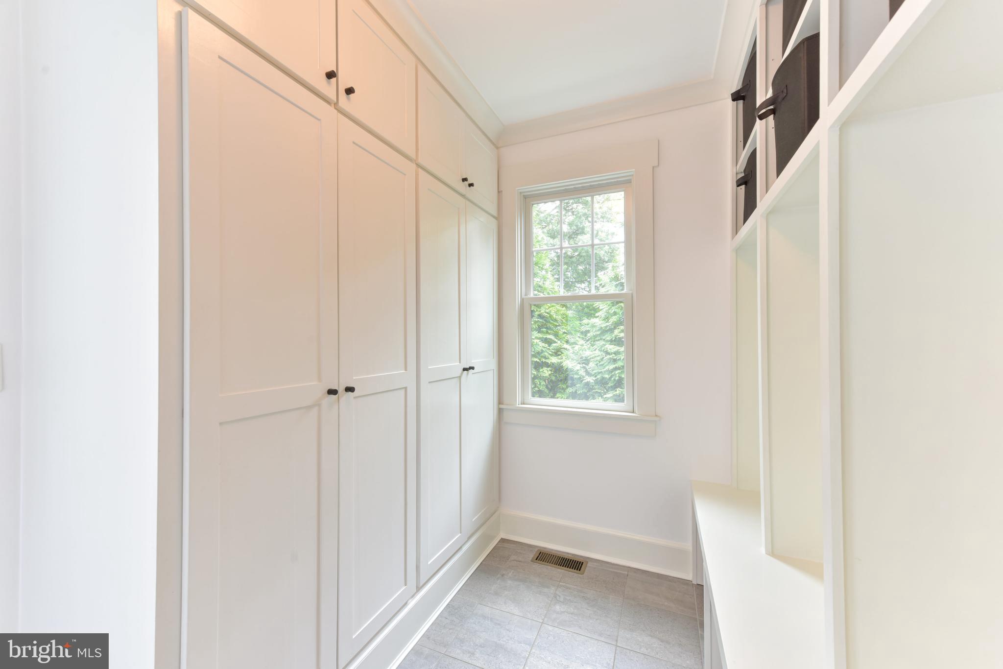 DEL RAY - Residential