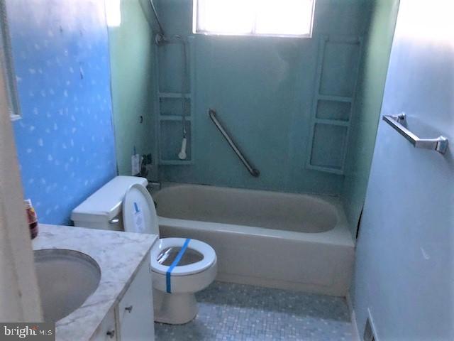 PERRY HALL VILLAGE - Residential