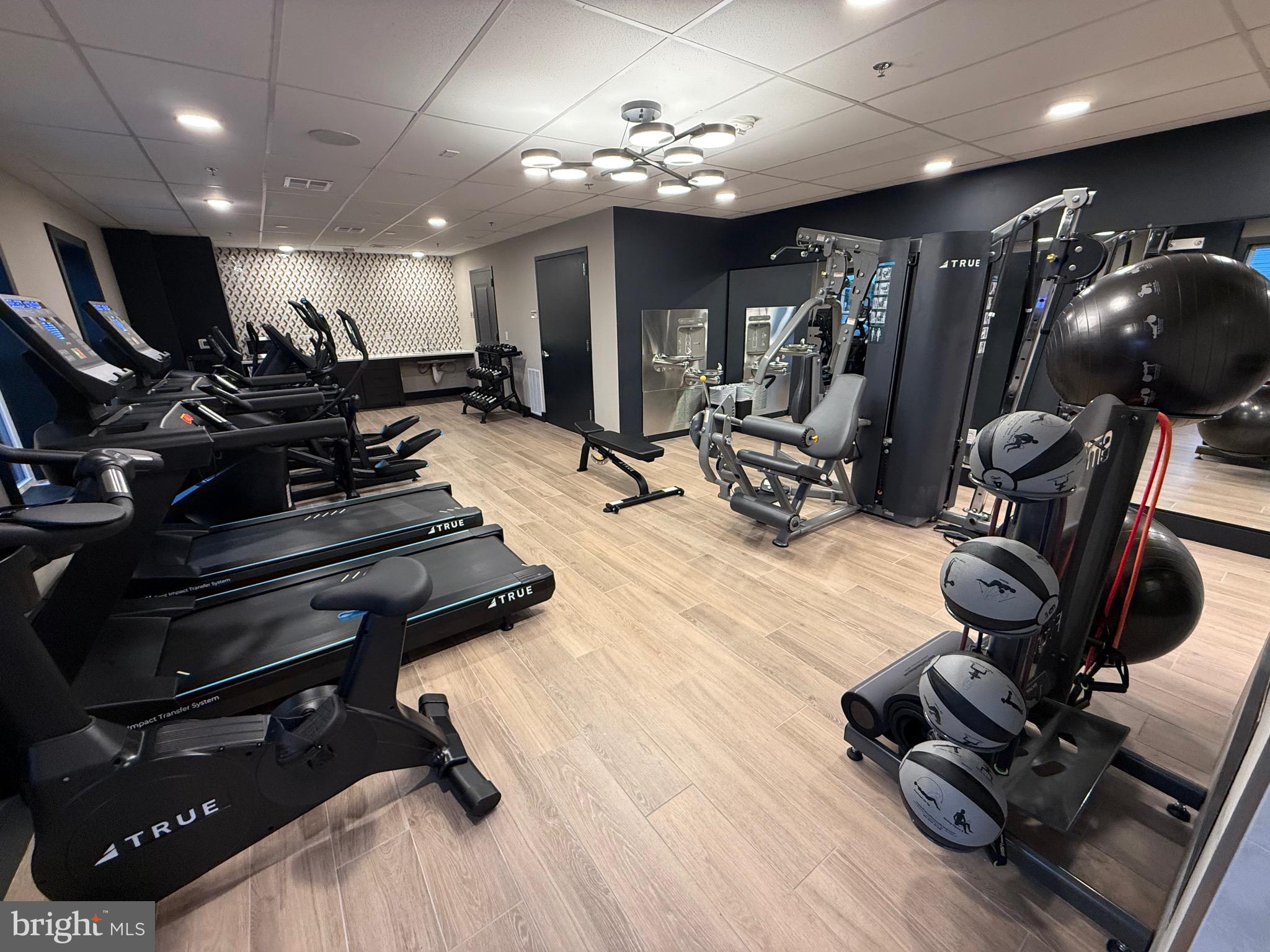 WAXPOOL CROSSING - Residential