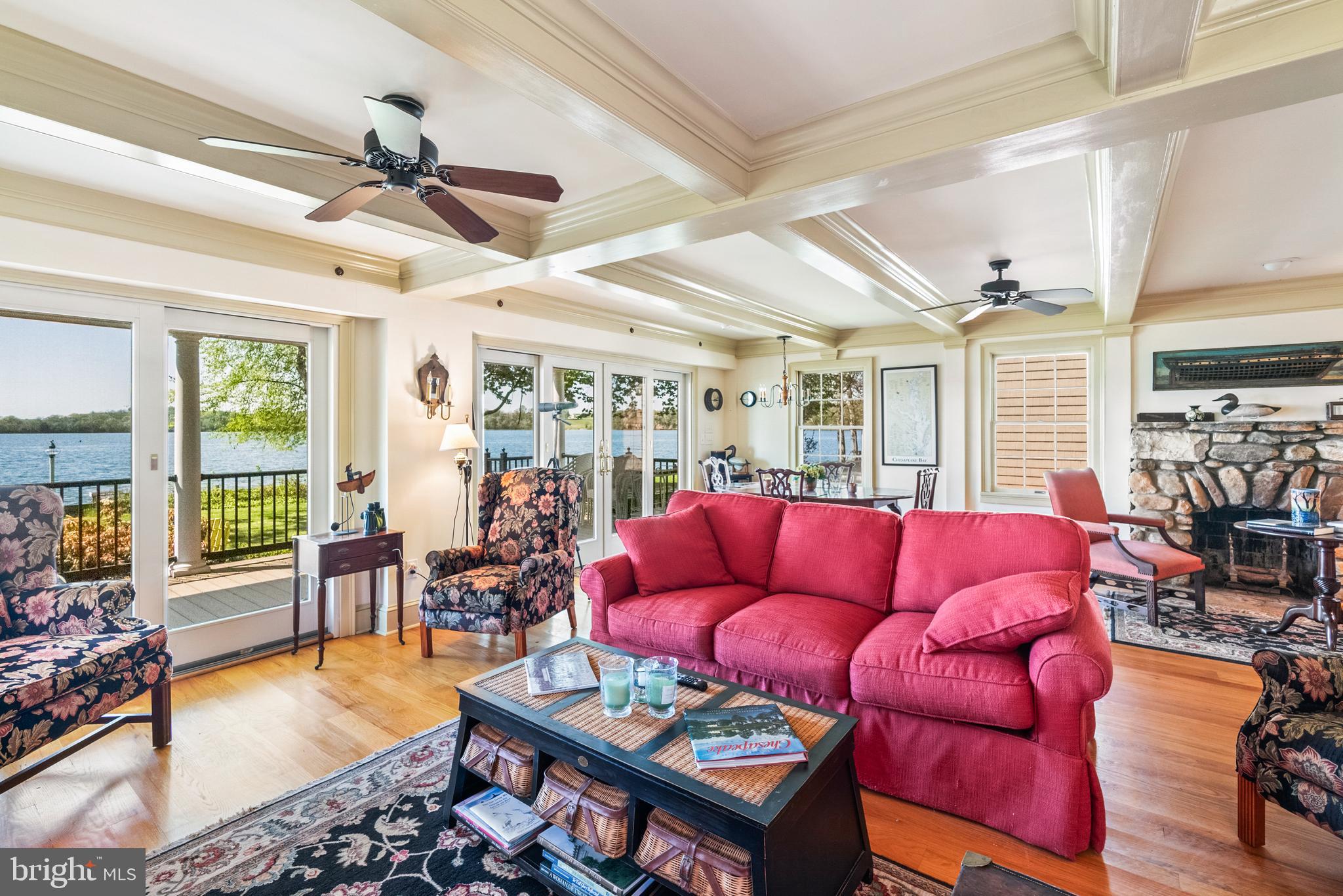 KENTMORE PARK - Residential