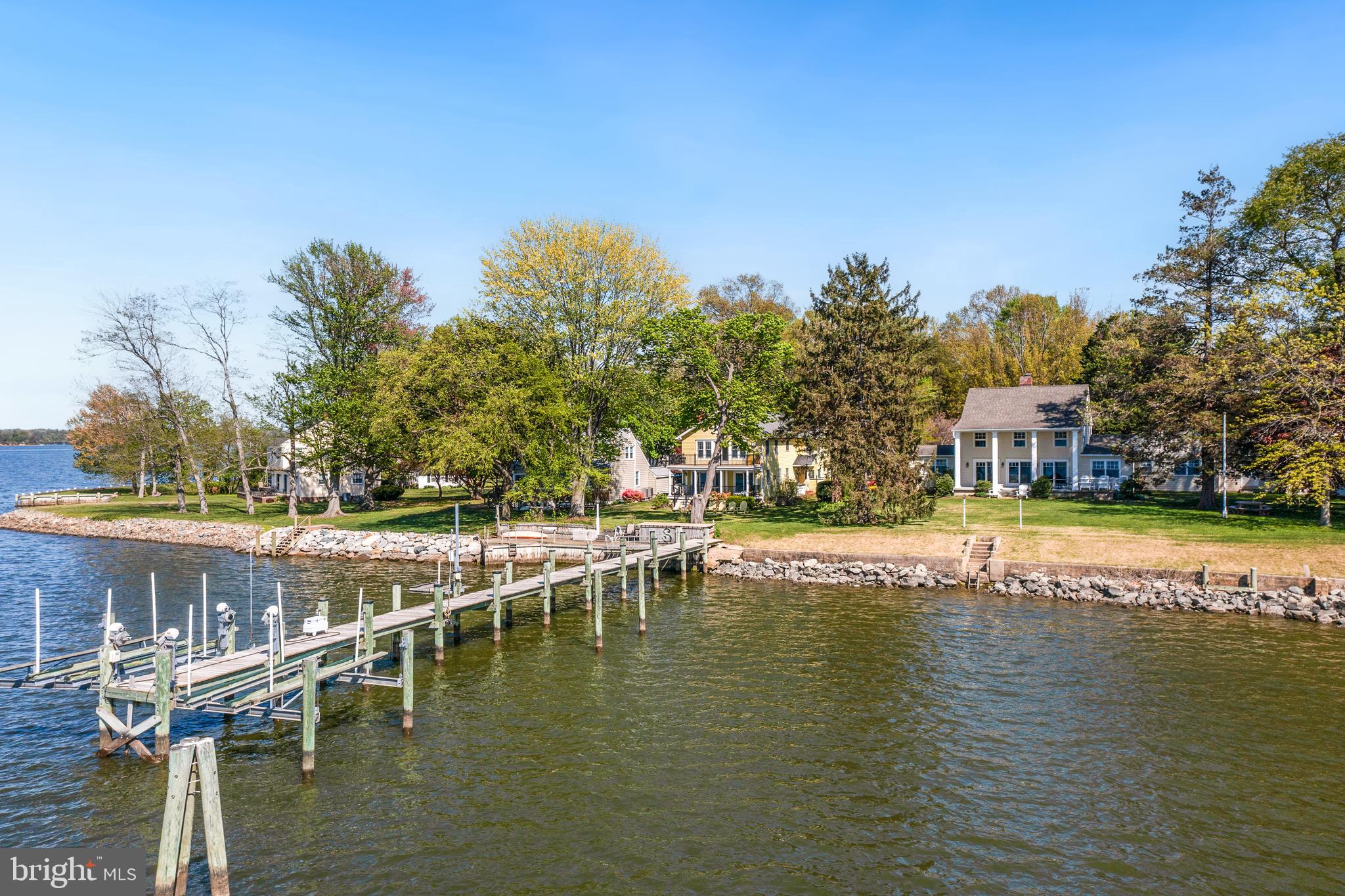 KENTMORE PARK - Residential