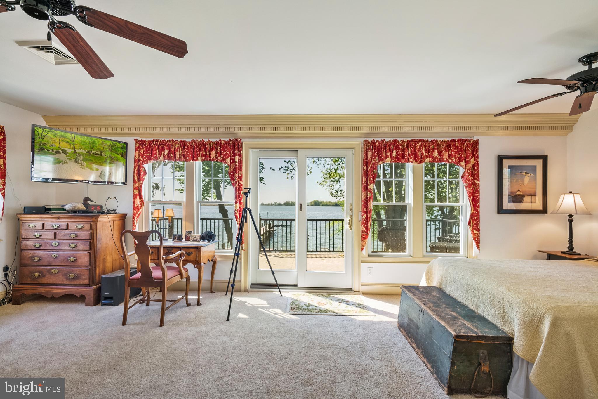 KENTMORE PARK - Residential