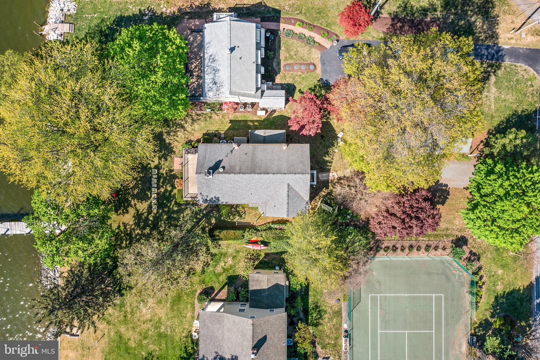 KENTMORE PARK - Residential