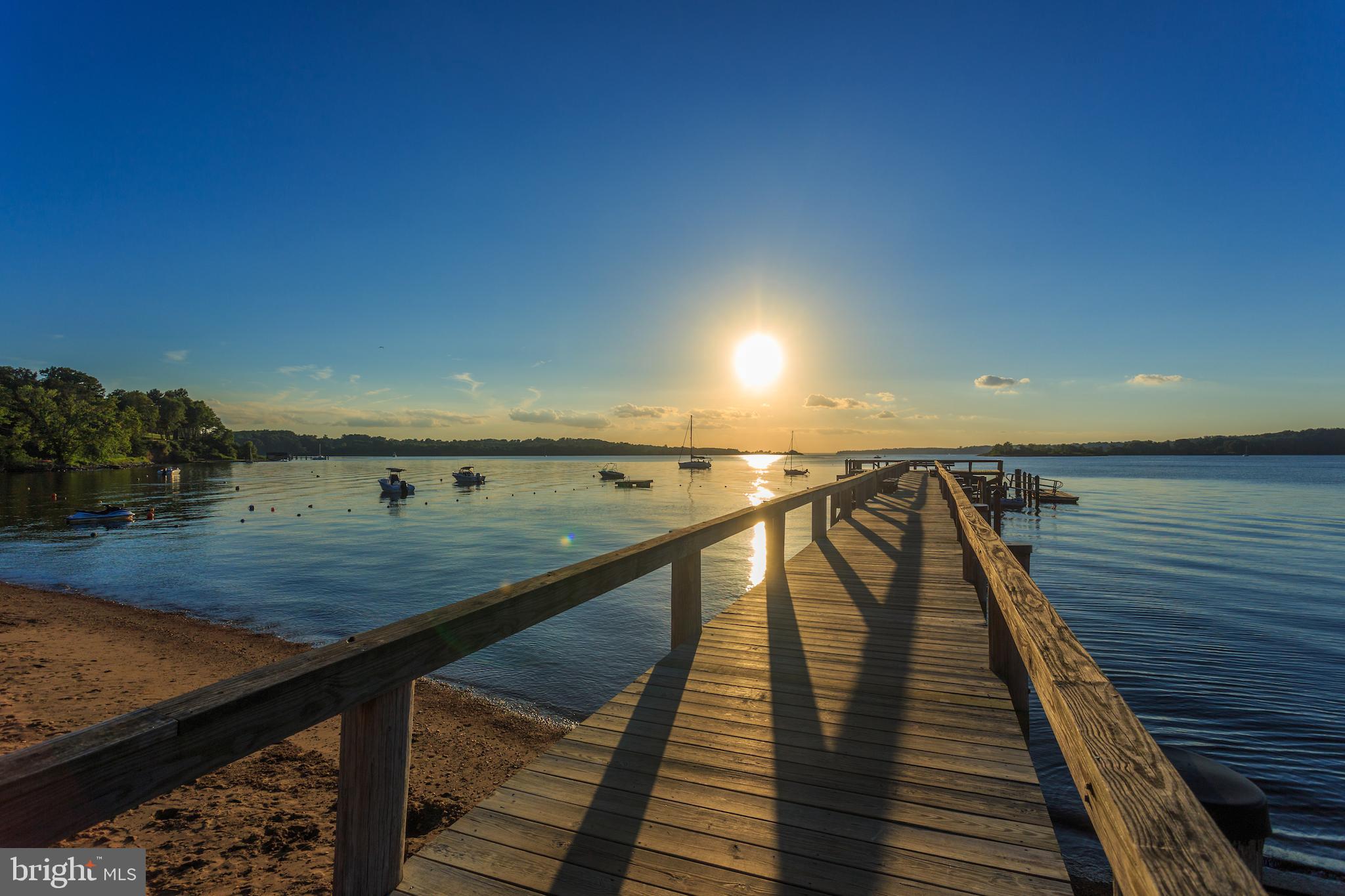 KENTMORE PARK - Residential