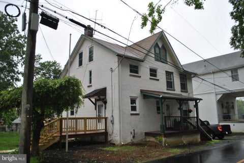 Photo of 12 S Thornton Road, GLEN MILLS, PA 19342 (MLS # PADE2123588)
