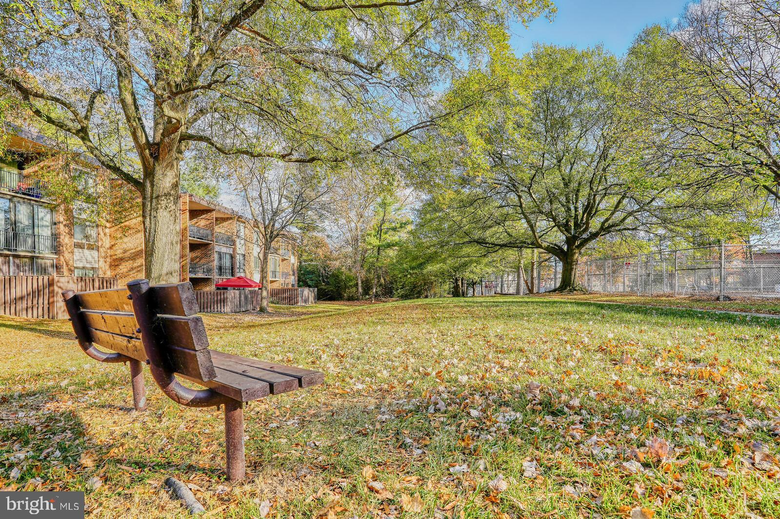 CHELSEA WOODS CONDO - Residential