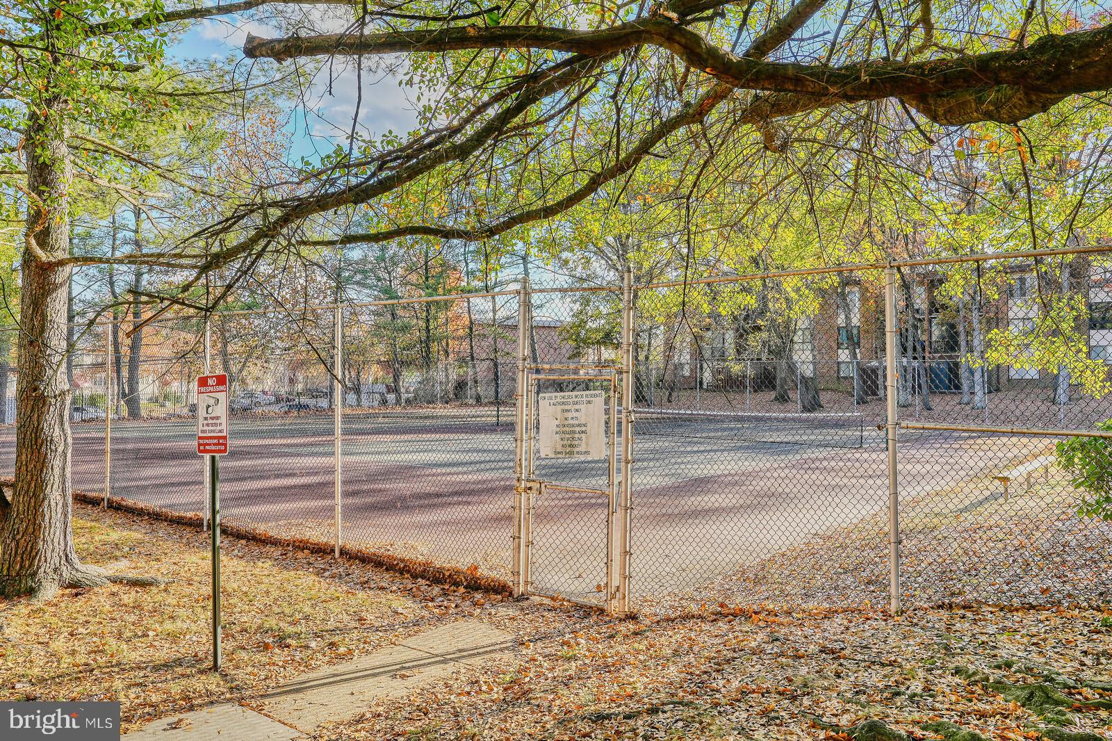 CHELSEA WOODS CONDO - Residential