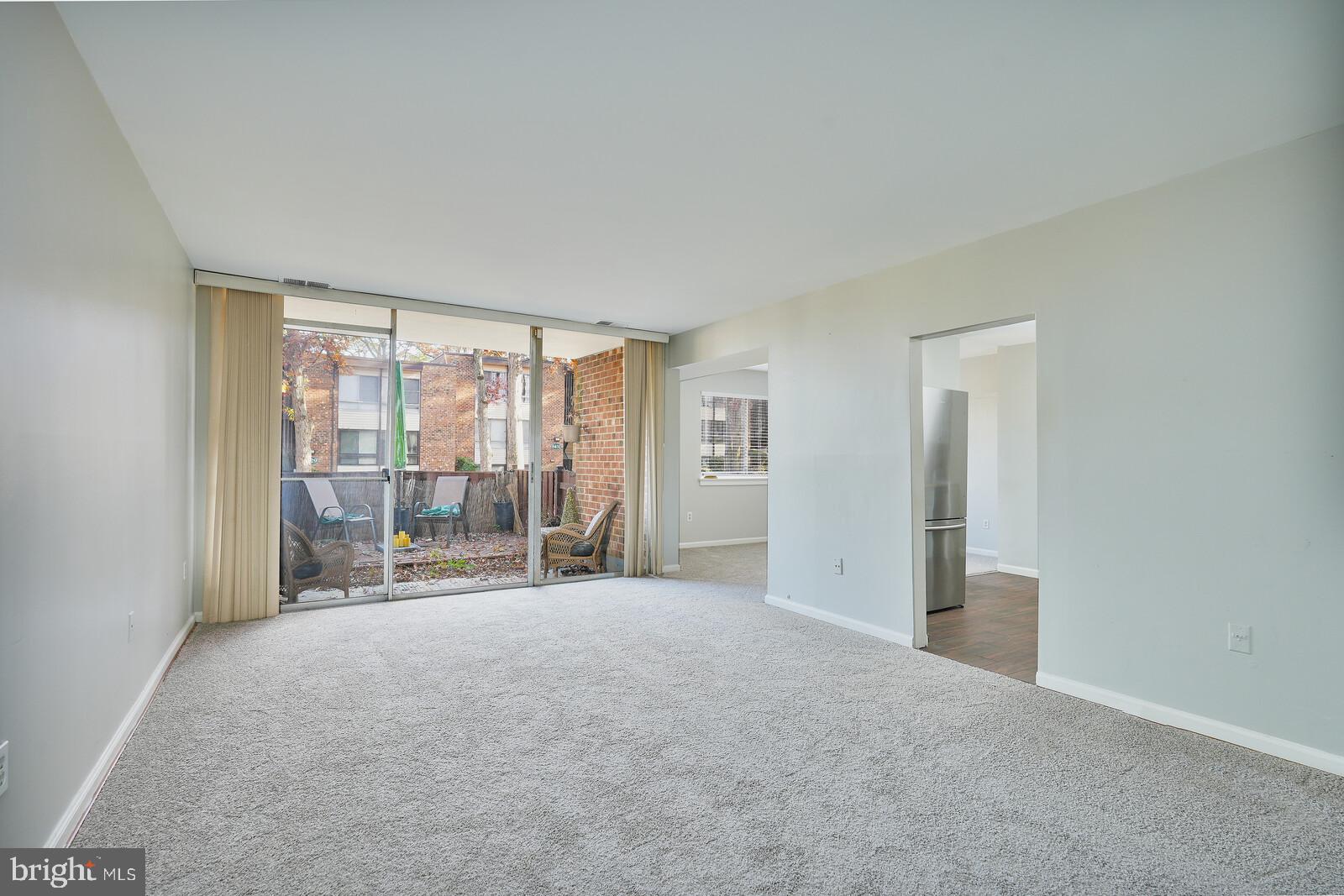 CHELSEA WOODS CONDO - Residential