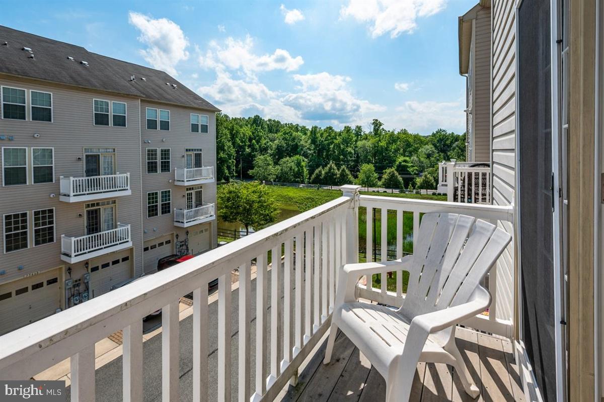 STONEY RUN - Residential