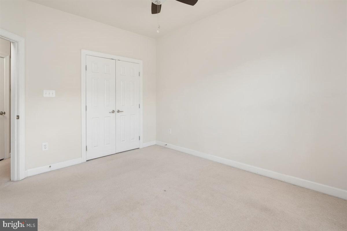 STONEY RUN - Residential