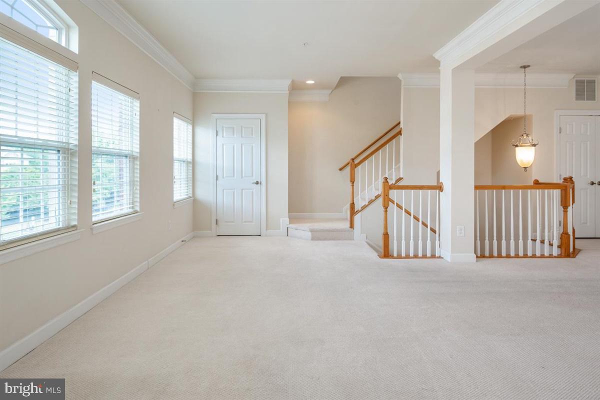 STONEY RUN - Residential