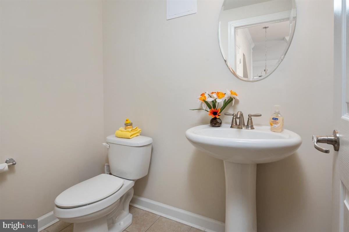 STONEY RUN - Residential