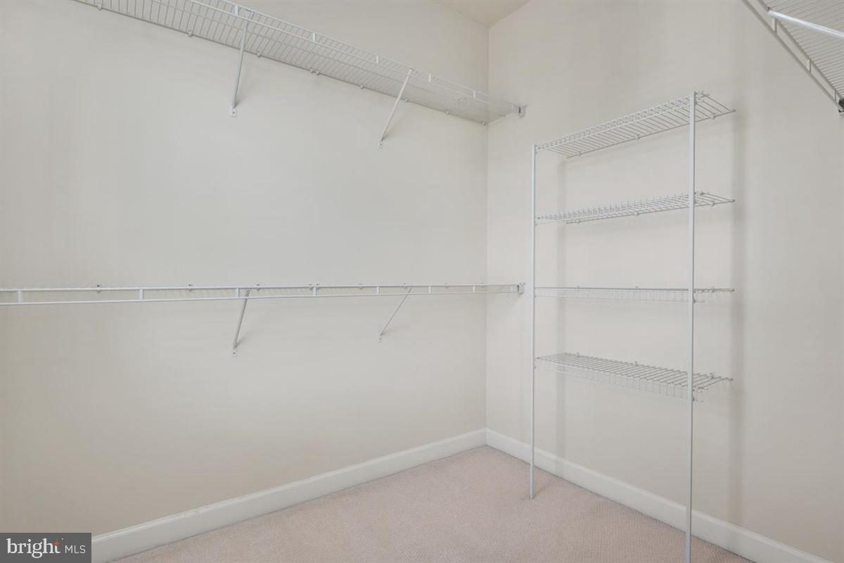 STONEY RUN - Residential