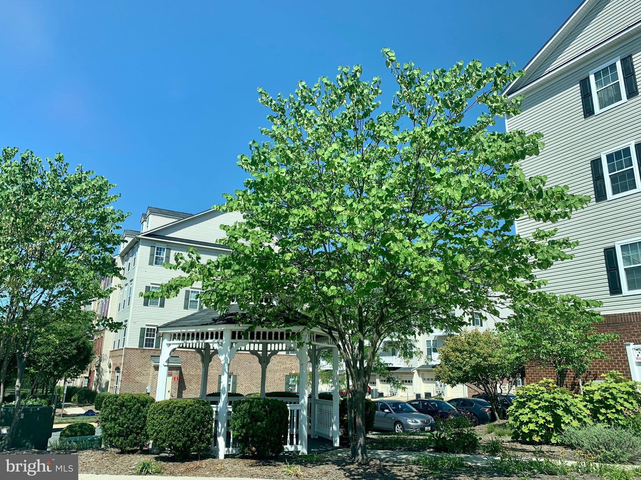 STONEY RUN - Residential