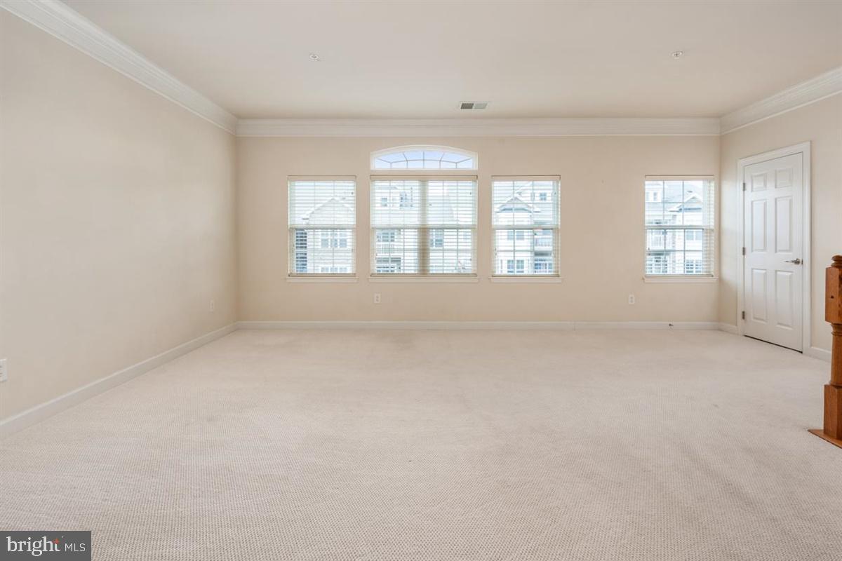 STONEY RUN - Residential