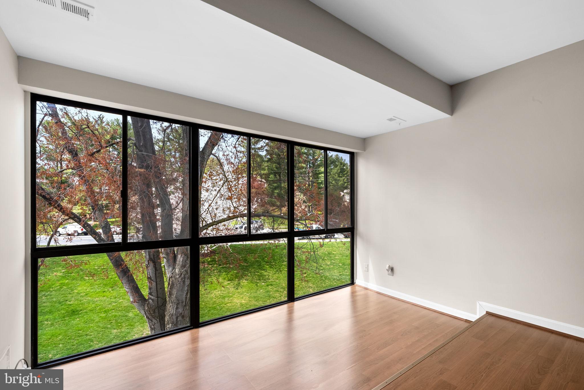 HERONS COVE - Residential