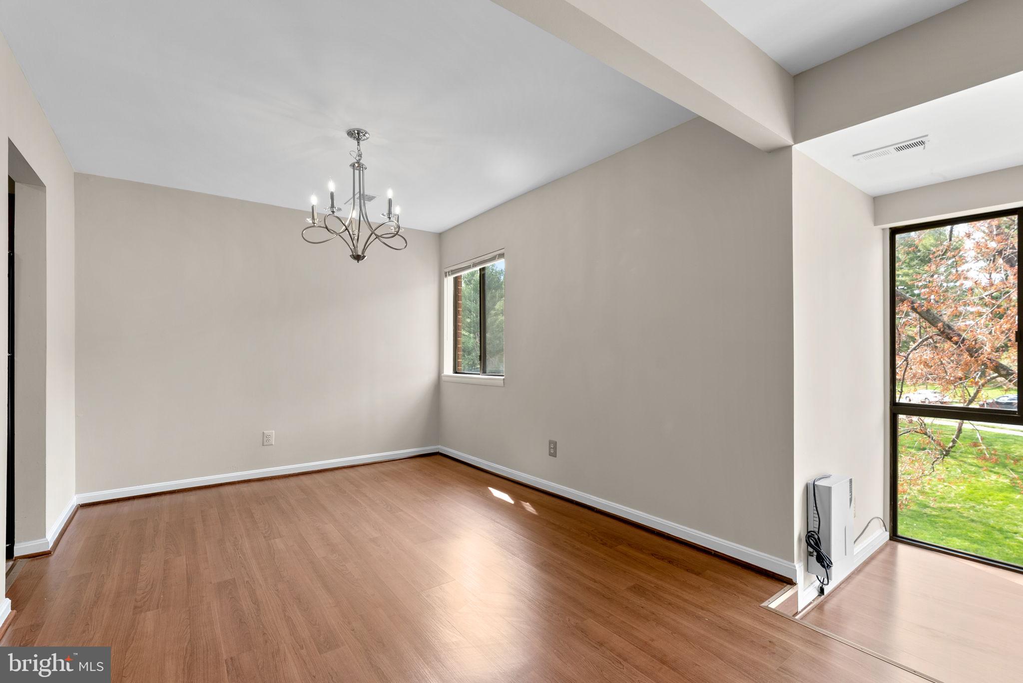 HERONS COVE - Residential