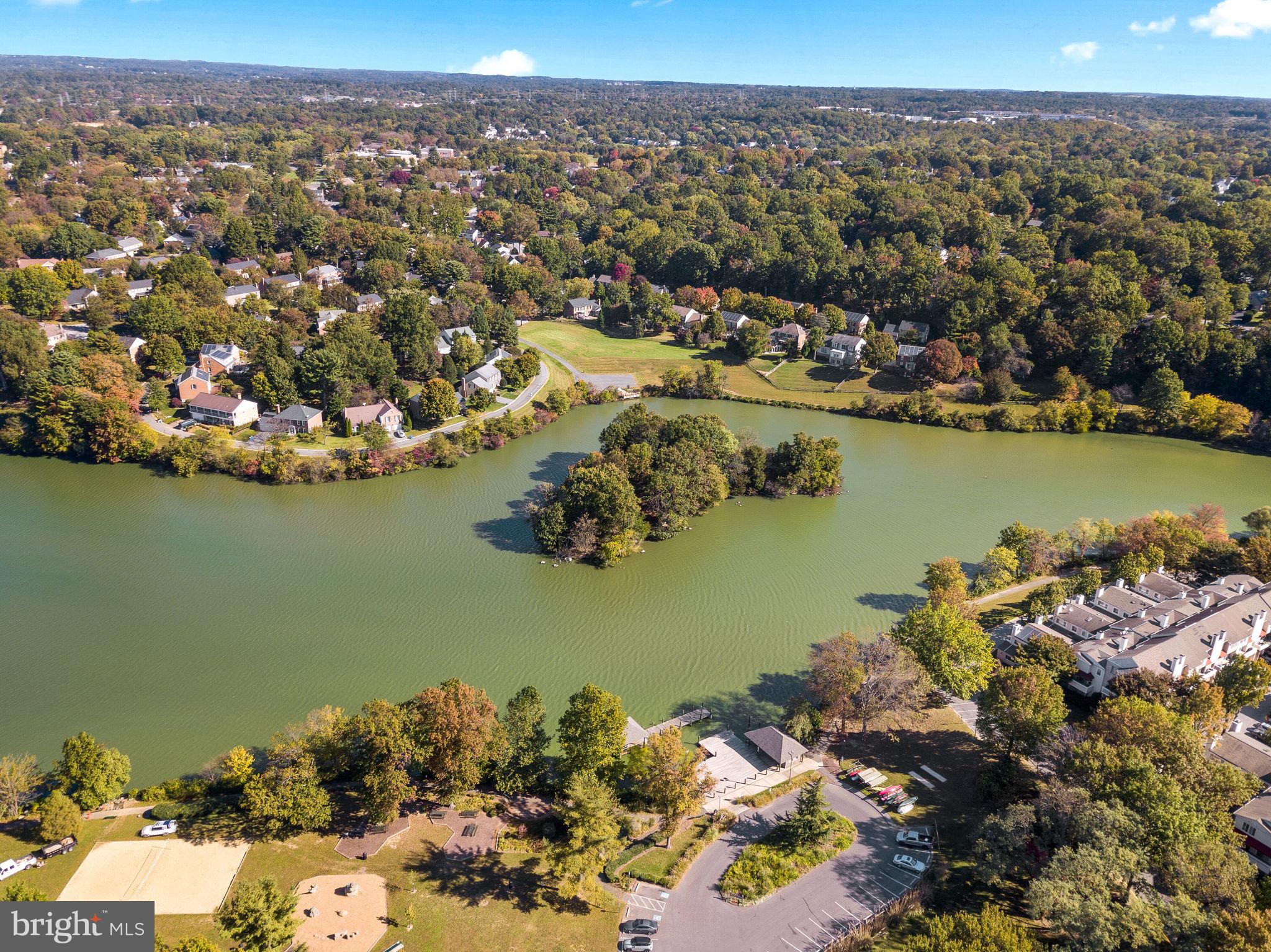 HERONS COVE - Residential