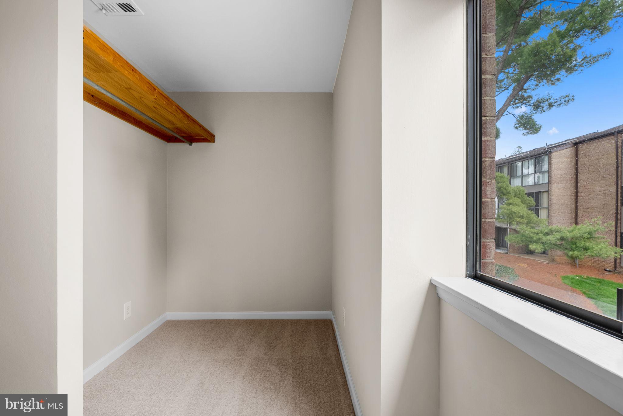 HERONS COVE - Residential