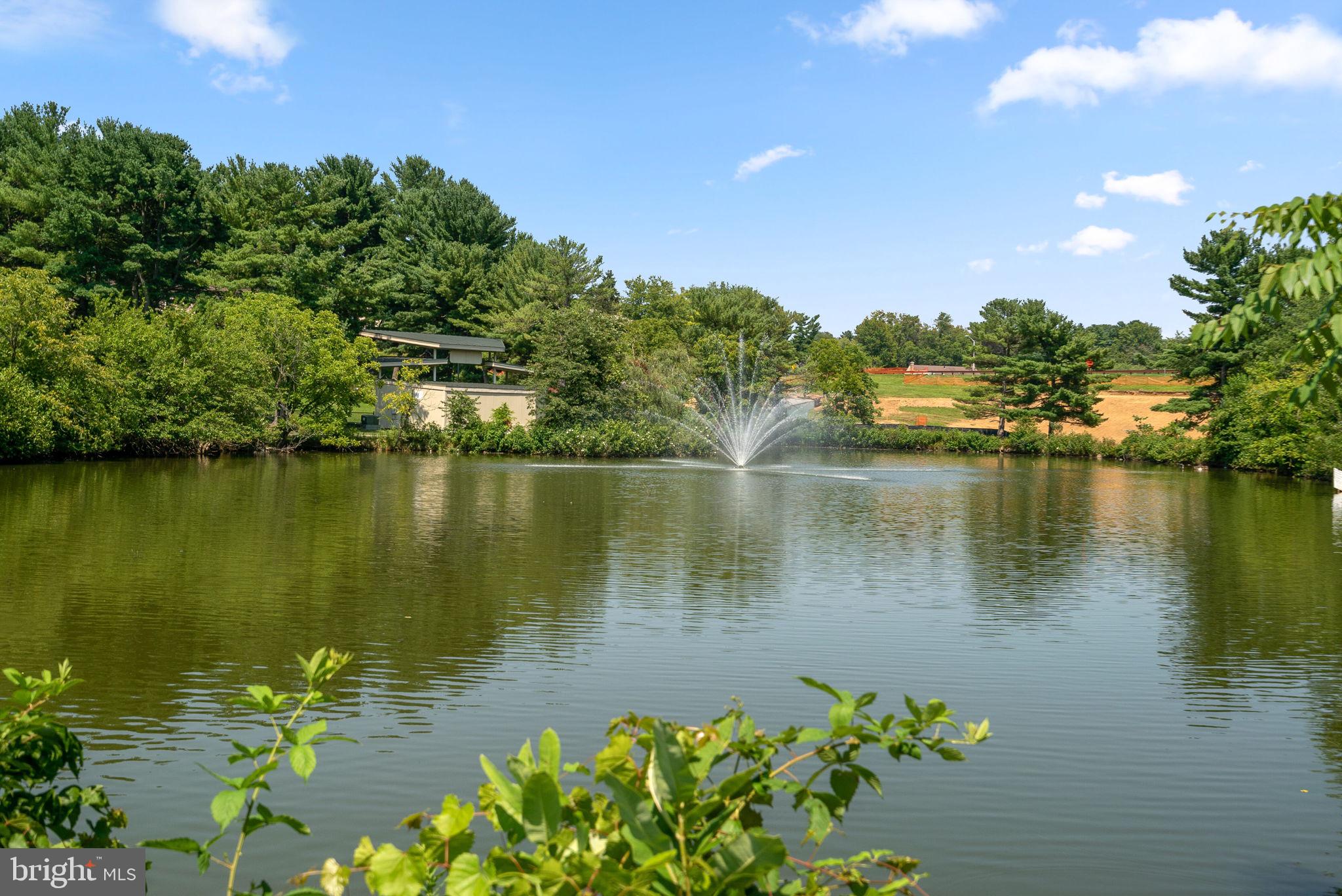 HERONS COVE - Residential