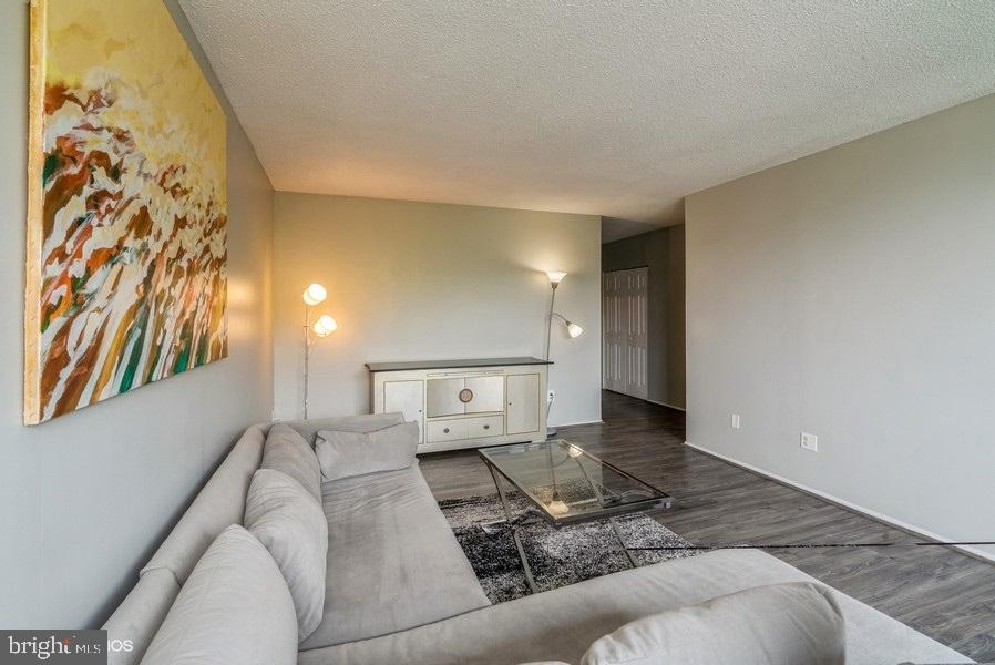 PLACE ONE - Residential