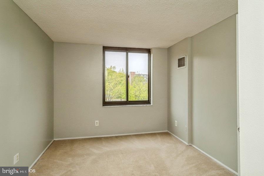 PLACE ONE - Residential