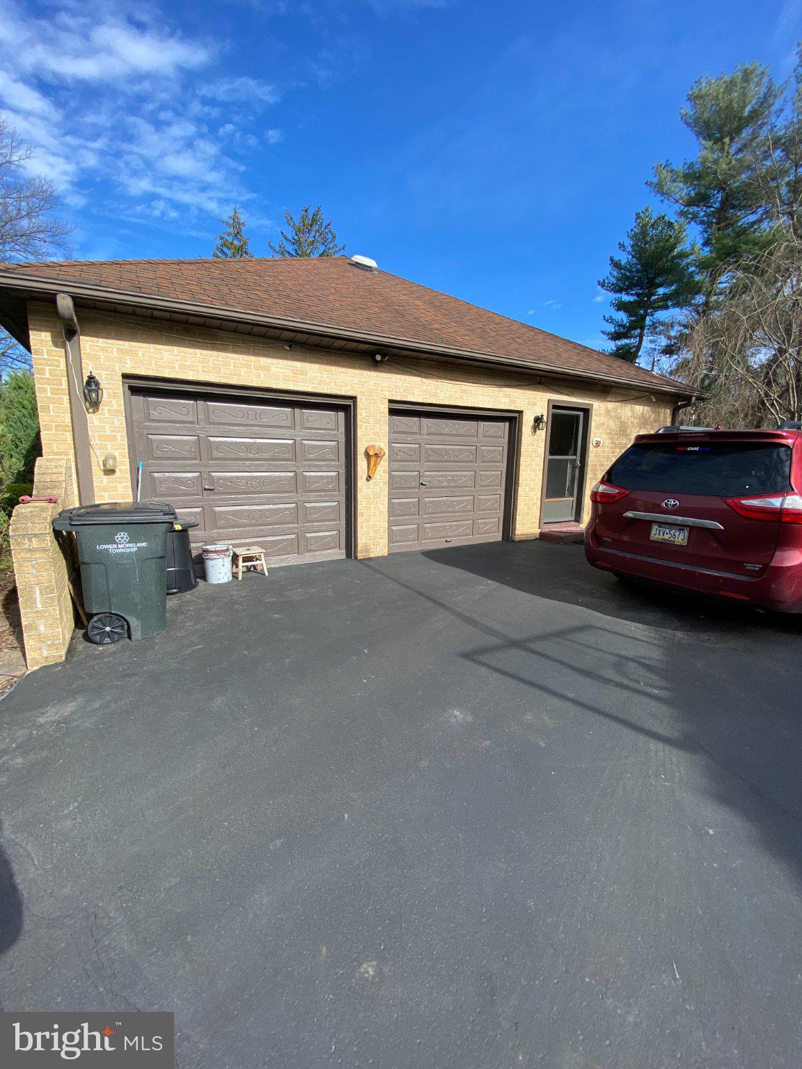 JUSTA FARMS - Residential