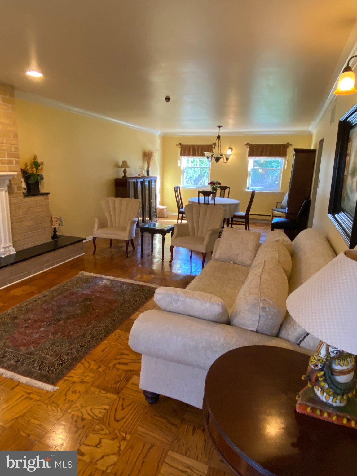 JUSTA FARMS - Residential