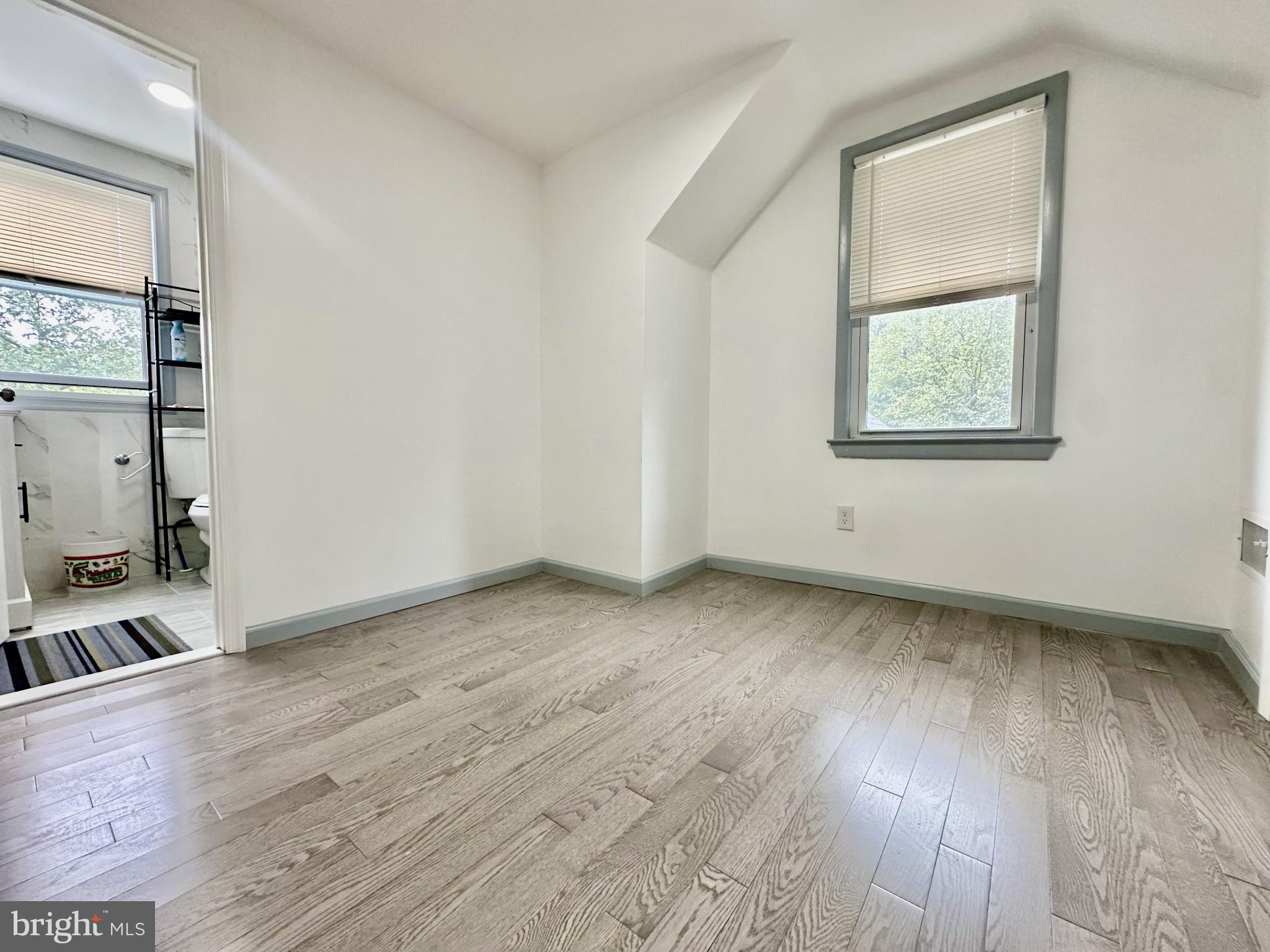 WRIGHTSTOWN HUNT - Residential