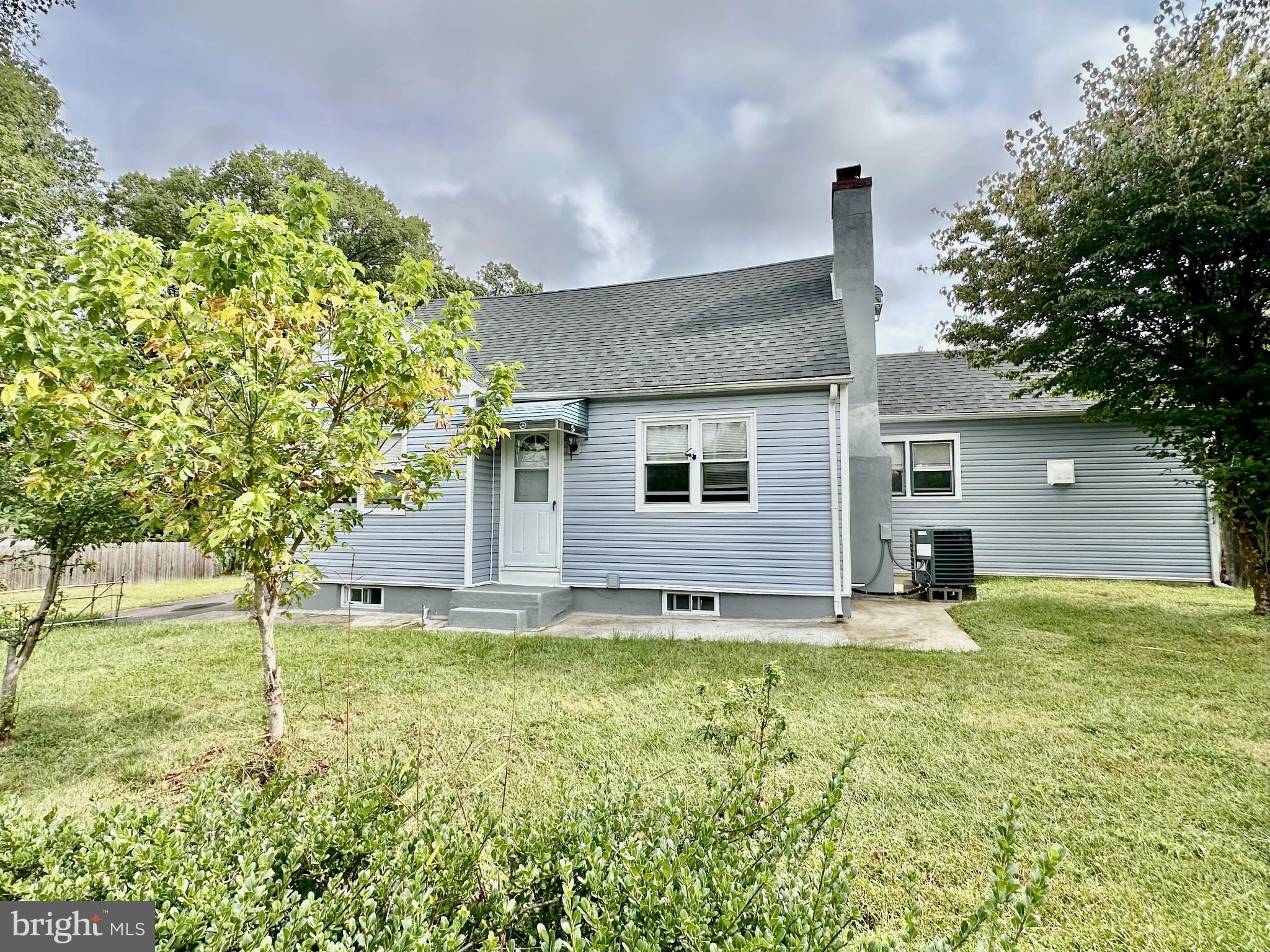 WRIGHTSTOWN HUNT - Residential