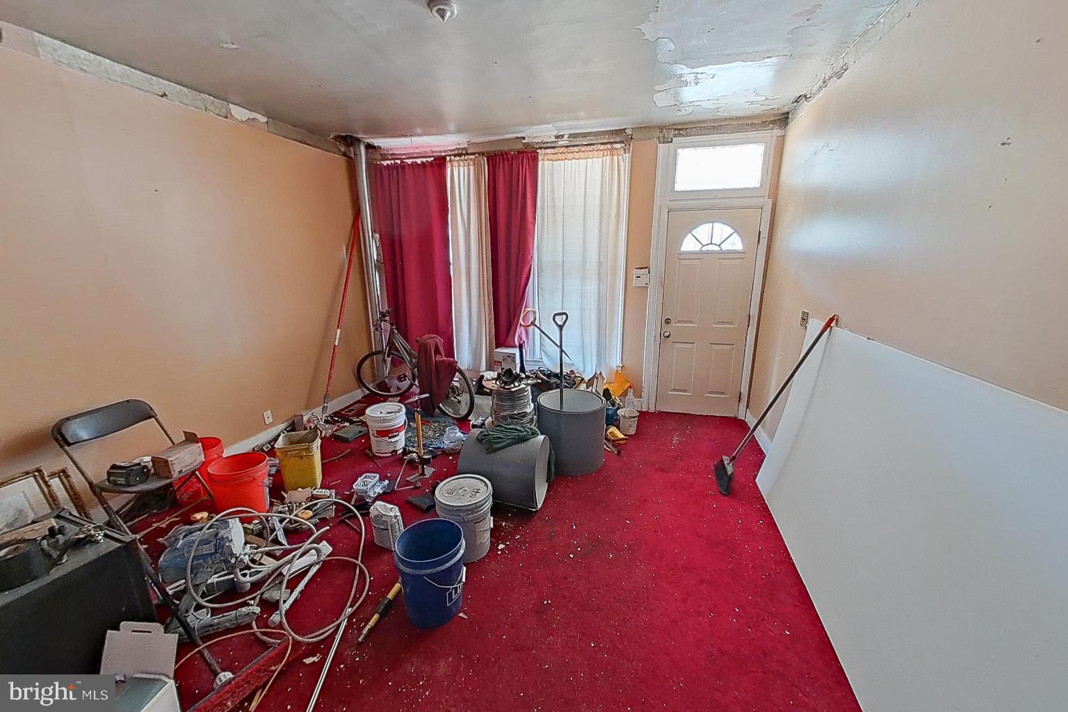 PARK CIRCLE - Residential